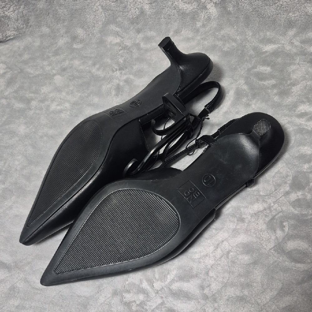 No Boundaries Women's Black Faux Leather Slingback Asst Sizes - Picture 6 of 6